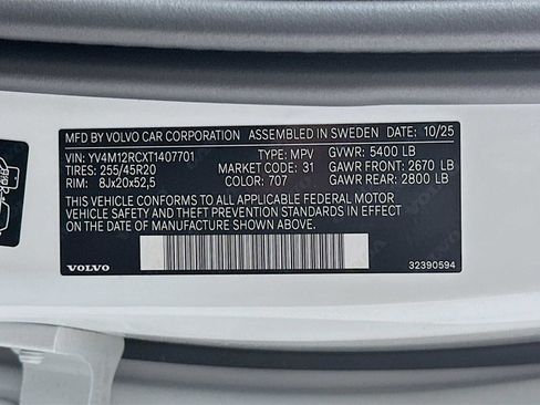 New 2026 Volvo XC60 B5 Plus w/ Protection Package Premier image 30