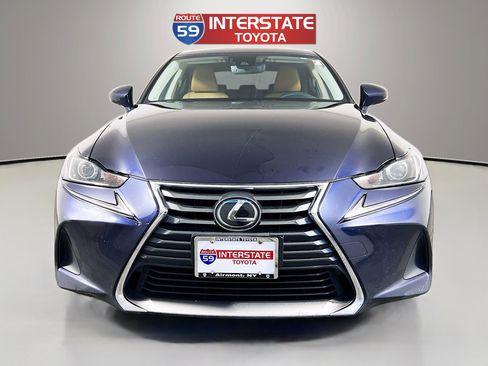 Used 2018 Lexus IS 300 AWD w/ Comfort Package image 2