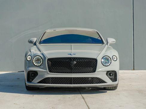 Used 2022 Bentley Continental GT AWD/4WD image 3