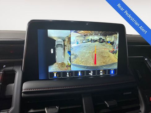 Used 2024 Chevrolet Tahoe RST w/ Luxury Package AWD/4WD image 31