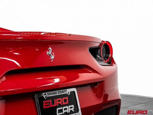 Used 2017 Ferrari 488 Spider *CARBON INTERIOR * IMMACULATE image 22