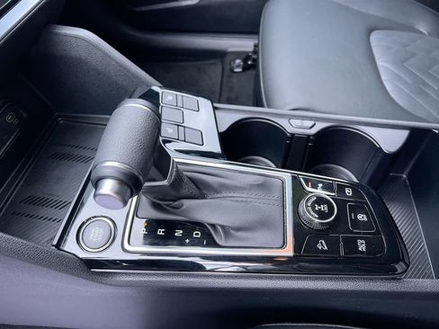 Certified 2025 Kia Sportage X-Line AWD/4WD image 20