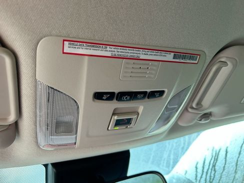 Used 2022 Toyota Corolla LE FWD image 25