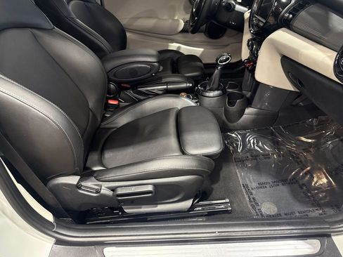 Used 2017 MINI Cooper 2-Door Hardtop image 52