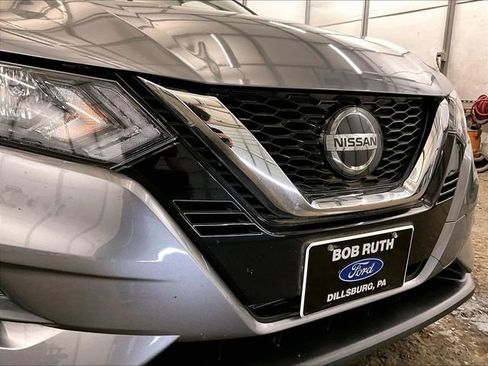 Used 2020 Nissan Rogue Sport SV AWD/4WD image 29