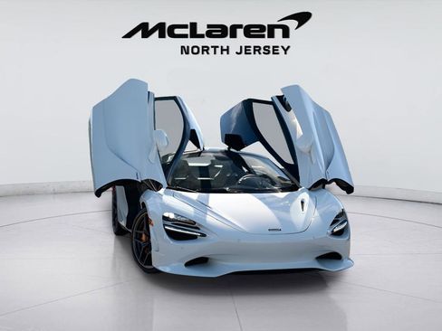 New 2026 McLaren 750S RWD image 6