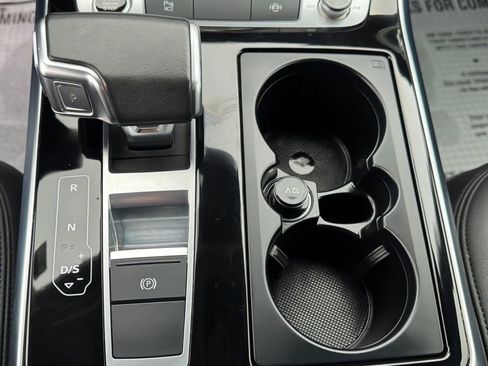 Used 2023 Audi Q7 3.0T Premium Plus w/ Premium Plus Package image 31