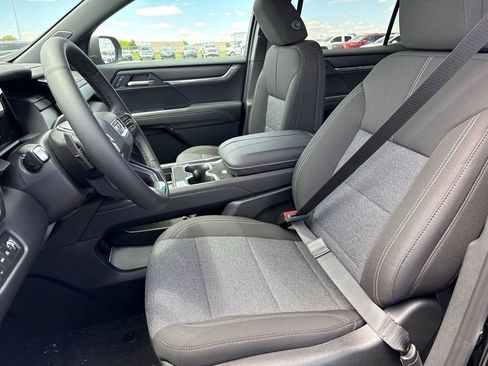 New 2026 GMC Acadia Elevation AWD/4WD image 17