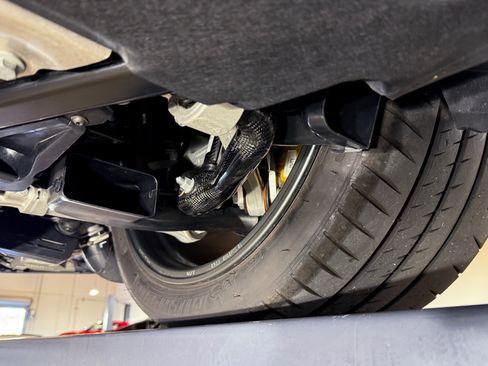 Used 2018 Porsche 911 GT2 RS image 88