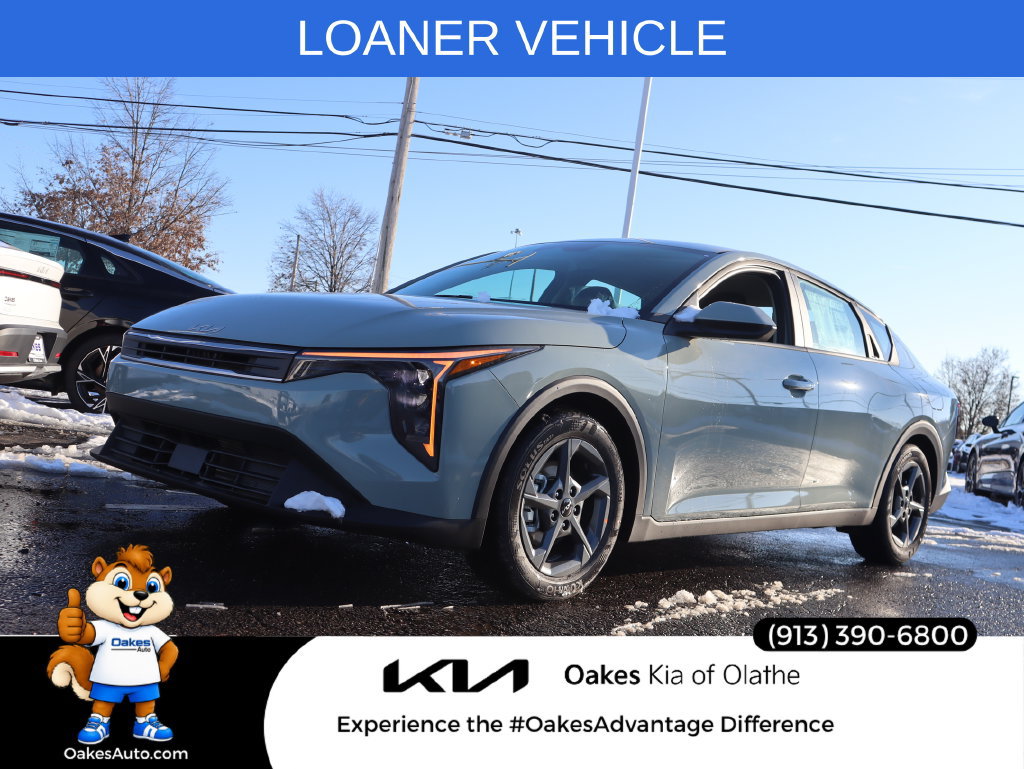 New 2025 Kia K4 FWD image 3