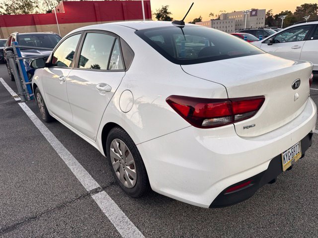 Used 2018 Kia Rio S FWD image 3