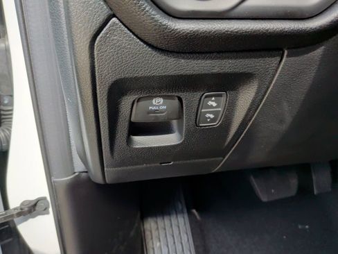 New 2026 RAM 1500 Laramie w/ Night Edition AWD/4WD image 17