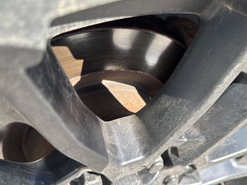 Used 2024 Toyota Tundra Limited w/ TRD Off-Road Package image 3