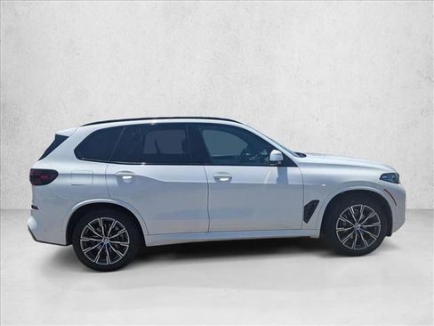 Used 2026 BMW X5 sDrive40i RWD image 4