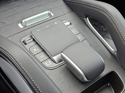 Certified 2026 Mercedes-Benz GLE 350 4MATIC image 16