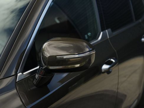 Used 2023 Kia Telluride SX Prestige AWD/4WD image 9