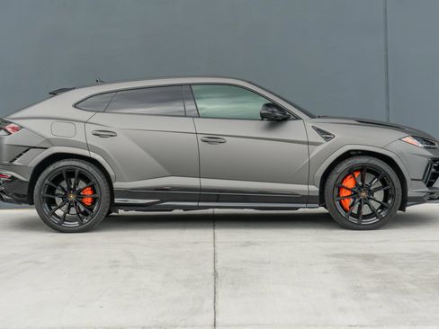 Used 2023 Lamborghini Urus S AWD/4WD image 6