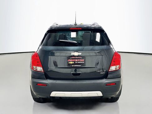 Used 2016 Chevrolet Trax LT w/ LT Convenience Package AWD/4WD image 5