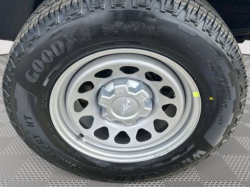 Certified 2023 Chevrolet Colorado W/T w/ Advanced Trailering Package image 32