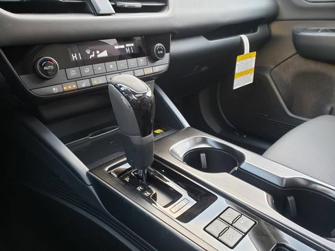 New 2026 Subaru Outback Touring AWD/4WD image 11