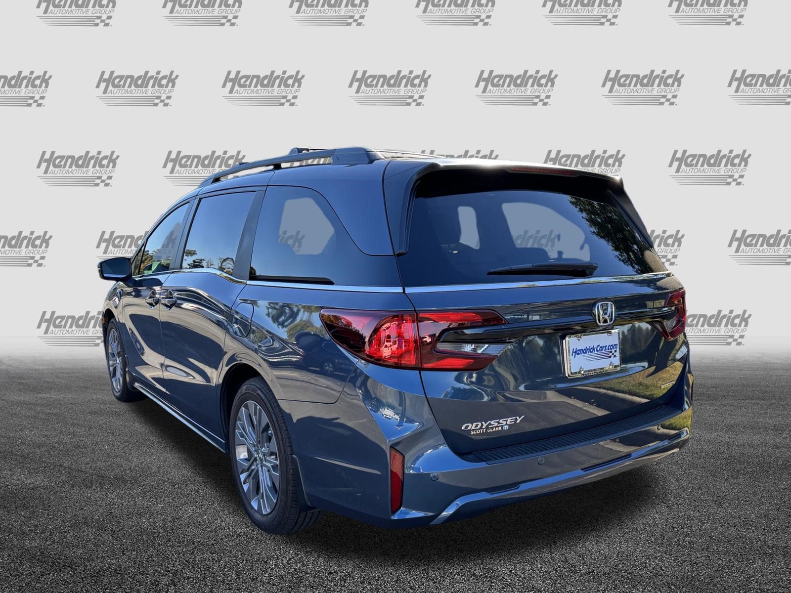 Used 2025 Honda Odyssey Touring image 7