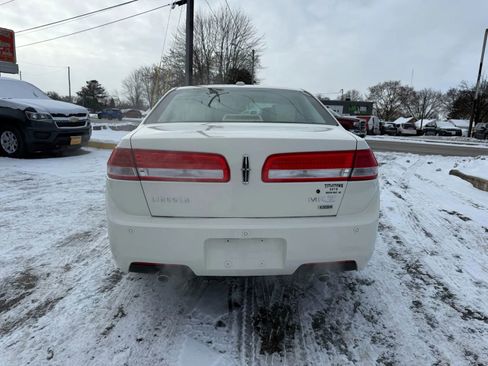 Used 2012 Lincoln MKZ AWD image 4