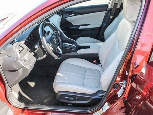 Used 2019 Honda Insight Touring image 9