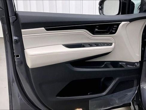 New 2026 Honda Odyssey Elite image 11