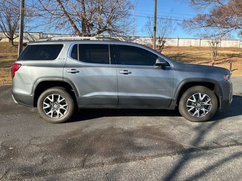 Used 2020 GMC Acadia SLE w/ Driver Convenience Package image 4