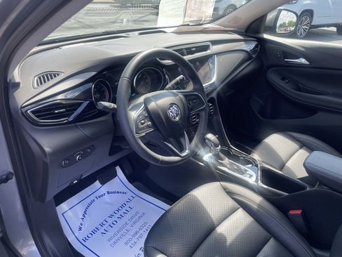 Used 2023 Buick Encore GX Essence w/ Experience Buick Package image 12