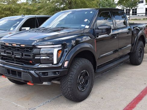 Certified 2025 Ford F150 Raptor w/ Equipment Group 803A Raptor R AWD/4WD image 2