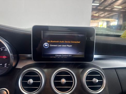 Used 2015 Mercedes-Benz C 300 4MATIC Sedan image 15
