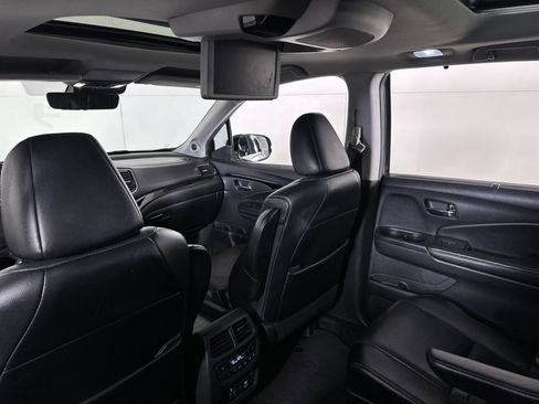 Used 2021 Honda Pilot Elite image 58
