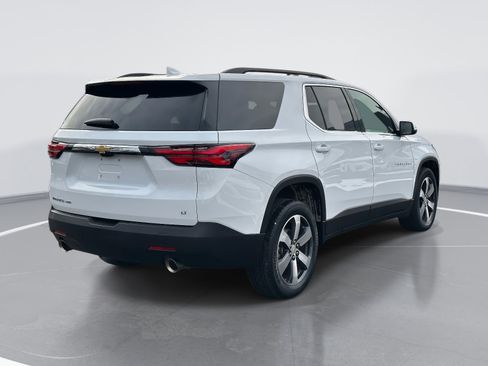 Certified 2023 Chevrolet Traverse LT w/ LT Premium Package image 5