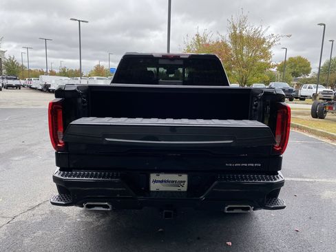 Used 2024 GMC Sierra 1500 Denali Ultimate image 11