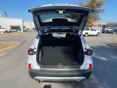 New 2026 Ford Escape Active image 9