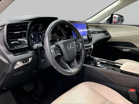 Used 2023 Lexus RX 350 FWD w/ Accessory Package image 18