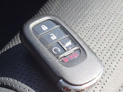 Used 2025 Honda CR-V EX-L image 36