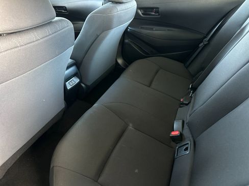 Used 2023 Toyota Corolla LE image 11