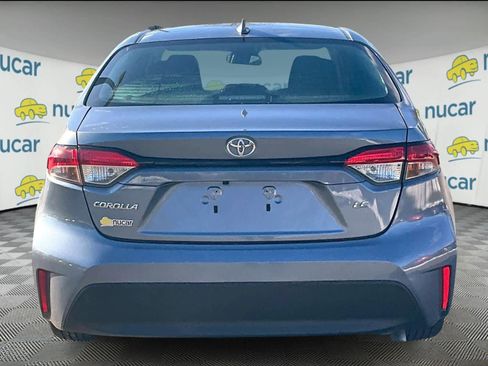 Used 2024 Toyota Corolla LE image 5