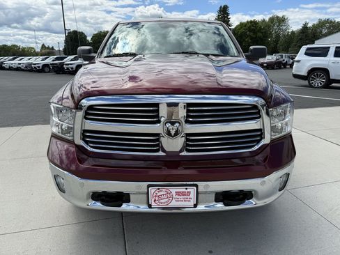 Used 2017 RAM 1500 Big Horn AWD/4WD image 3