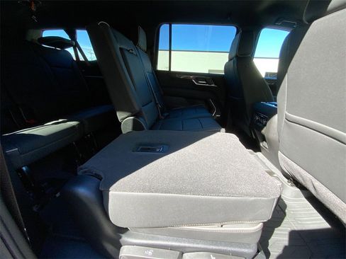 New 2026 GMC Yukon XL Elevation w/ LPO, Get Active Package image 30