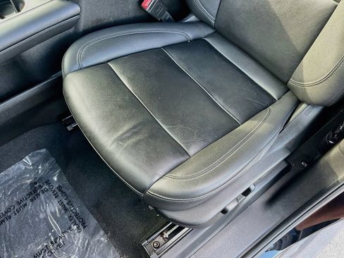 Used 2024 Chevrolet Tahoe LT RWD image 19
