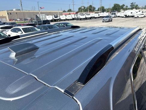 Used 2025 GMC Acadia Denali w/ LPO, Floor Liner Package AWD/4WD image 12