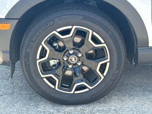 New 2026 Ford Bronco Sport Outer Banks w/ Outer Banks Tech Package+ AWD/4WD image 5
