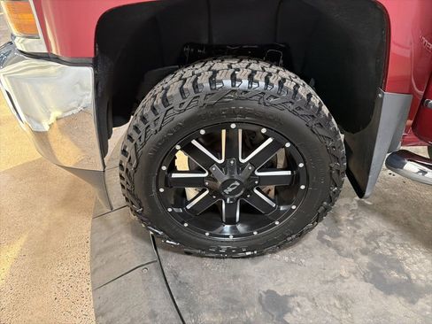 Used 2018 Chevrolet Silverado 2500 LTZ w/ Duramax Plus Package image 38