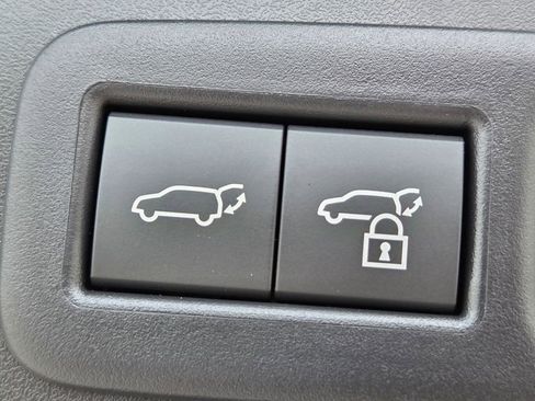 New 2026 Lexus UX 300h AWD image 31