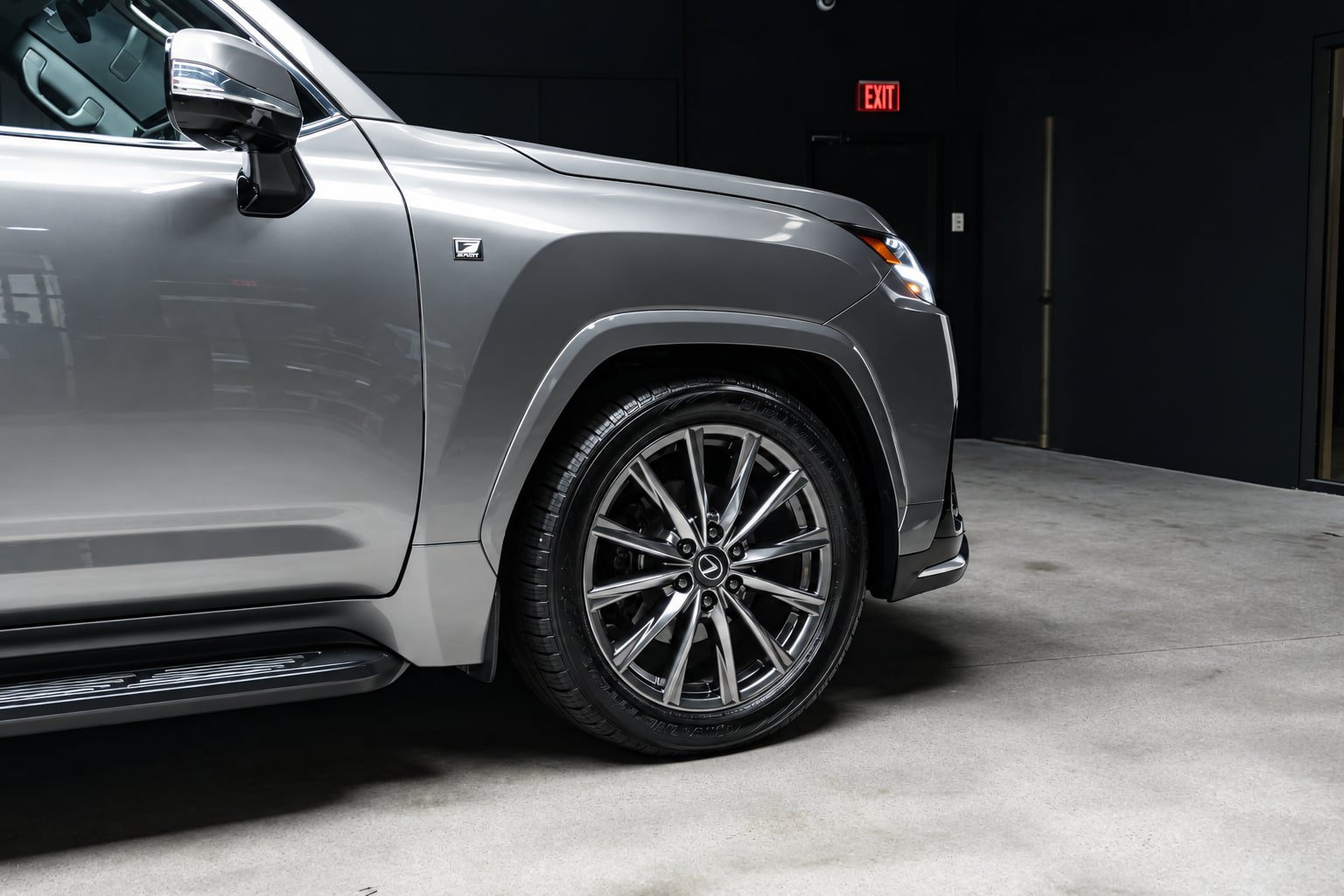 Used 2024 Lexus LX 600 F Sport AWD/4WD image 6