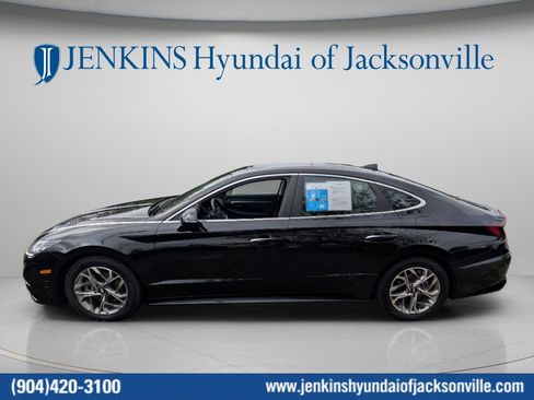 Used 2021 Hyundai Sonata SEL w/ Convenience Package FWD image 10