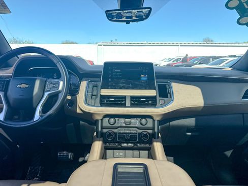 Certified 2022 Chevrolet Tahoe Premier AWD/4WD image 27